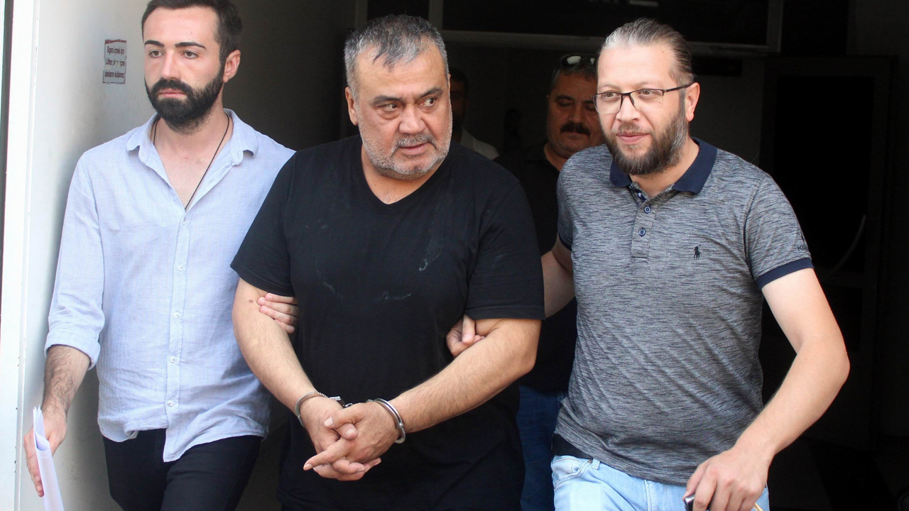 Şarkıcı Metin Işık yeniden yargılandı!