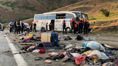 Sivas'ta otobüs kazasında ölenlerin kimlikleri tespit edildi!