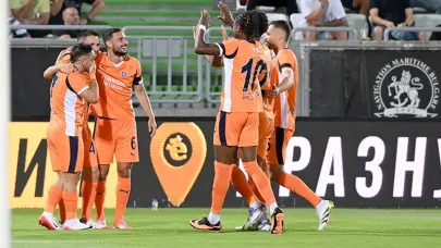 Başakşehir, 2025-26 sezonuna galibiyetle başladı!
