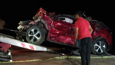 Ankara’da iki otomobil kafa kafaya çarpıştı: 3 kişi öldü!