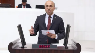 CHP’li Aşkın Genç’ten Şehit Askerler İçin İhmal İddiası: “Gaz Ölçümü Yapıldı mı?”