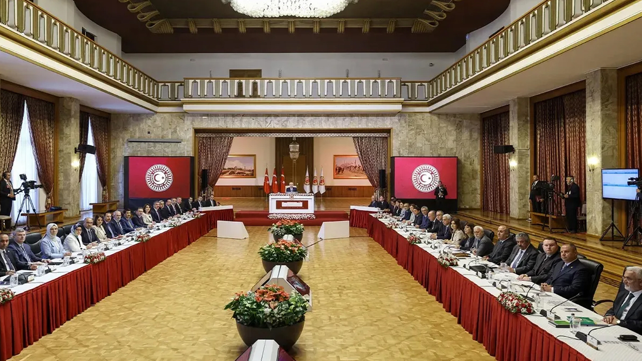 Terörsüz Türkiye Komisyonunun adı belli oldu! Numan Kurtulmuş duyurdu!