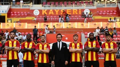 Kayserispor’un yeni transferleri görücüye çıktı!