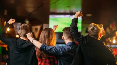 Kıraathane ve restoranlardan 'Digitürk' protestosu: '1 milyon lira teklif ediyorlar'