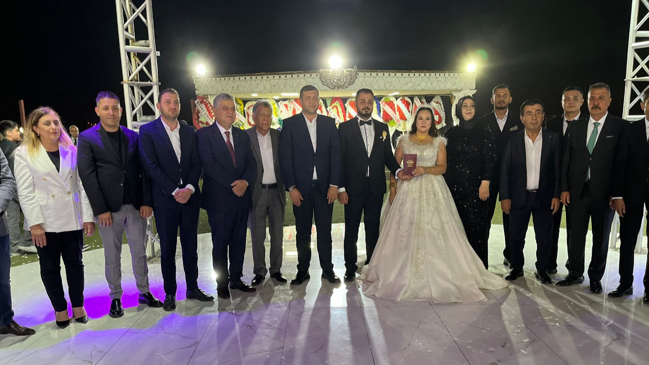 Kayseri'de Ülkücü Camia Düğünde Buluştu!