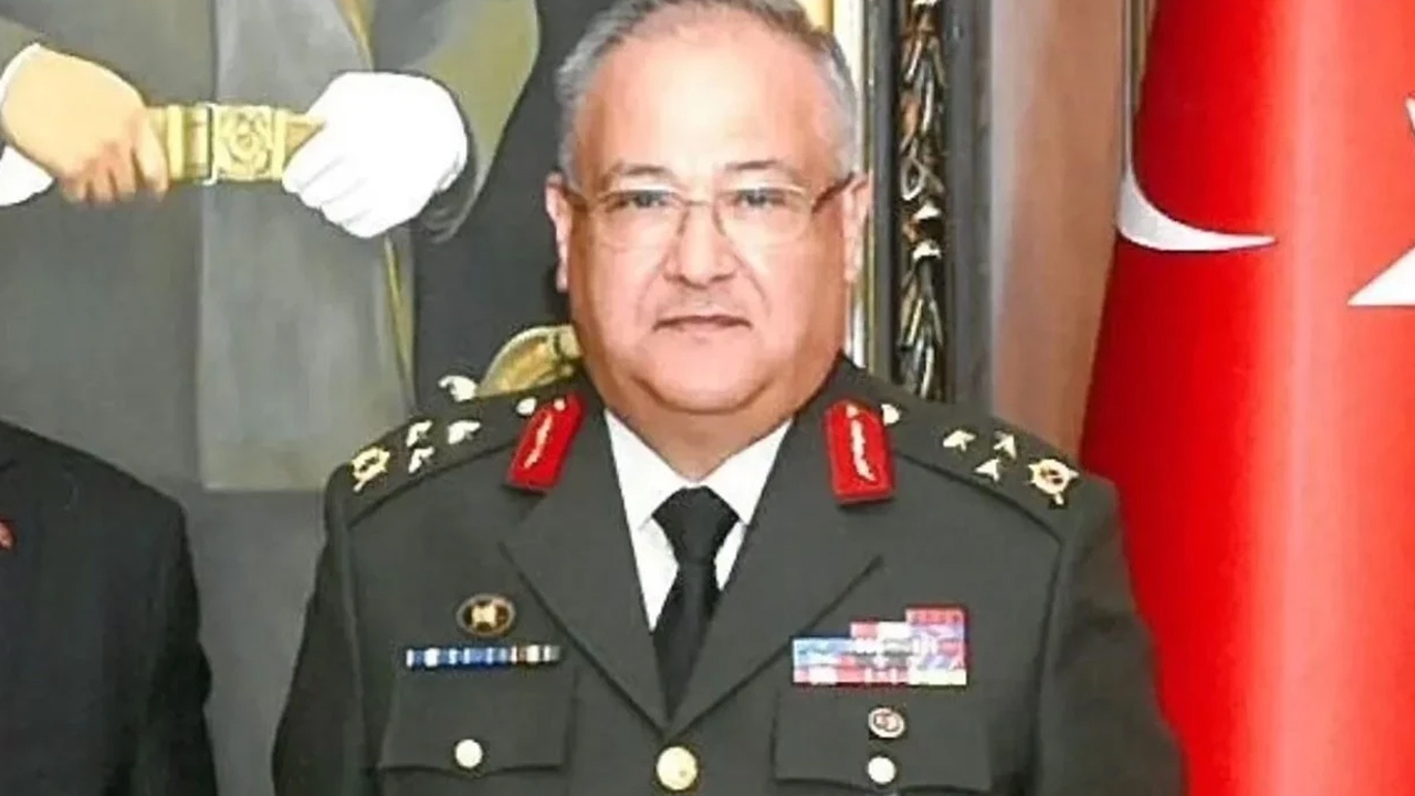 TSK'da beklenmedik ayrılık: Orgeneral Kemal Yeni emekliliğini istedi!