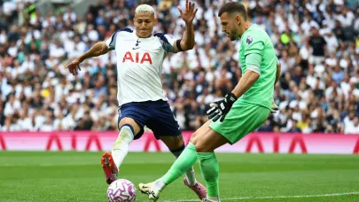 Dünya futbolunda yeni kural Premier Lig'de ilk kez uygulandı!