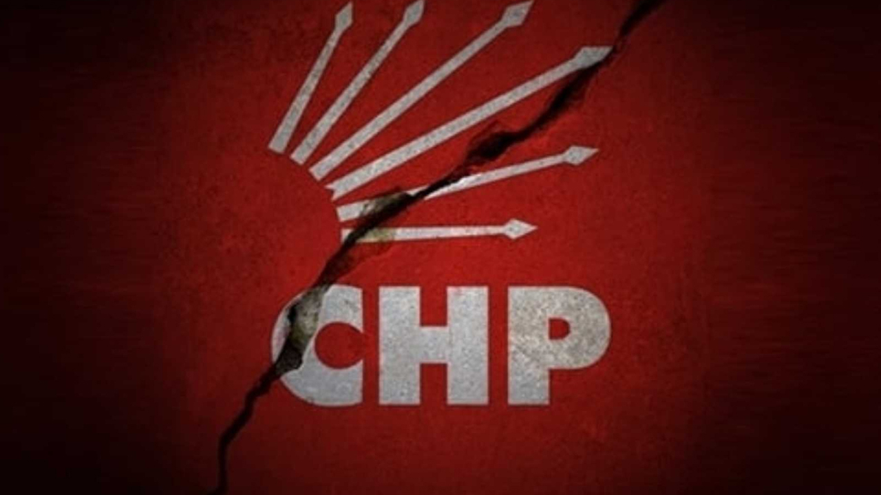 CHP Uşak il ve ilçe örgütleri istifa etti!