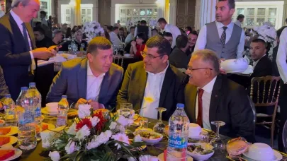Anjiyo olan Büyükkılıç, düğüne katıldı!