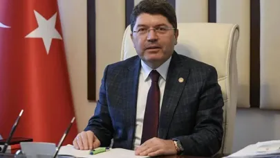 Yılmaz Tunç duyurdu: Trafikte yol kesene 3, havaya ateş açana 5 yıl hapis cezası!