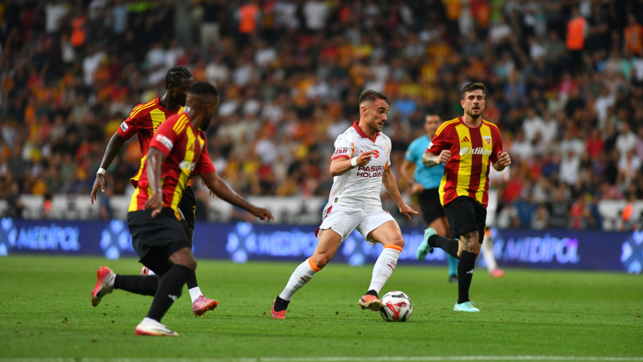 Galatasaray, Kayseri Deplasmanında Şov Yaptı: 4-0