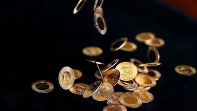 Altın Haftaya Yükselişle Başladı: Gram Altın 4.442 Lirayı Aştı!