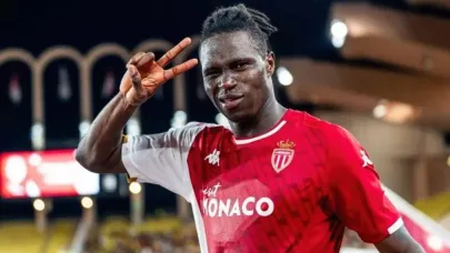 Galatasaray'a 'süper star' stoper, anlaşma sağlandı!