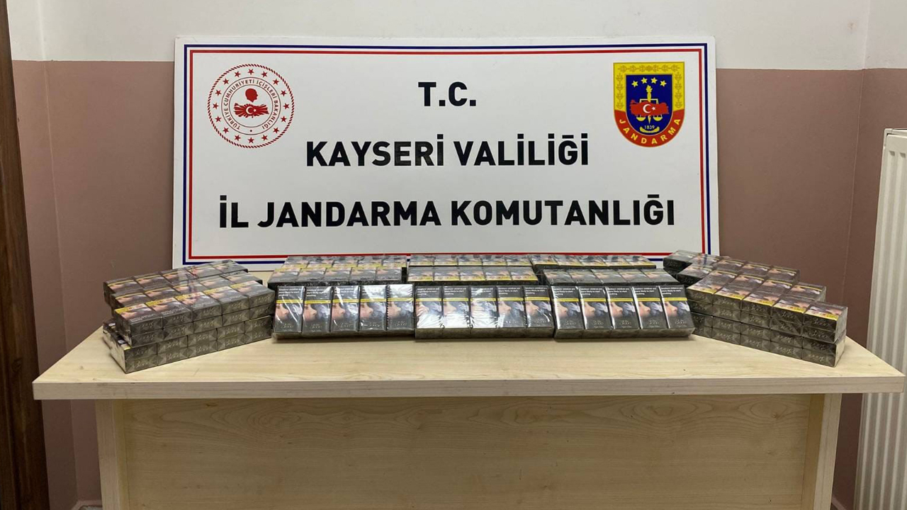 Kayseri’de 3 farklı tırdan 770 paket kaçak sigara ele geçirildi!