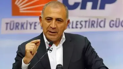 Gürsel Tekin ihraç kararını kabul etmedi: "Beni ihraç edemezsiniz, bir iki gün içinde il binasına gideceğim"