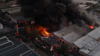 Kayseri'deki fabrika yangını sürüyor! İşte drone kamerası ile çekilen görüntüler!