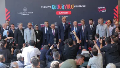 Bakan Ersoy ve Başkan Büyükkılıç, Türkiye Kültür Yolu Festivali'nin startını verdi!