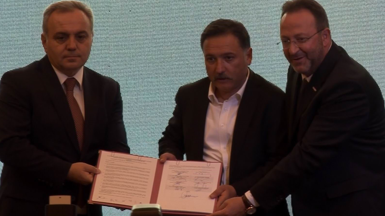 Başkan Akmermer: "Her şehrin hikayesi var, bizimkini birlikte yazacağız"