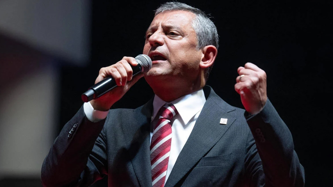 Yeni Akit'ten Özgür Özel manşeti: Kaos üretenin sonu Selo gibi olur!