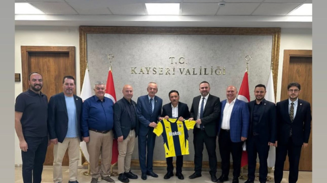 Vali Gökmen Çiçek, Fenerbahçe Heyetini Makamında Ağırladı!