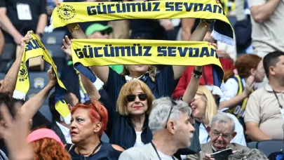 Fenerbahçe Kulübü seçiminde gerginlik! Tribünler karıştı...