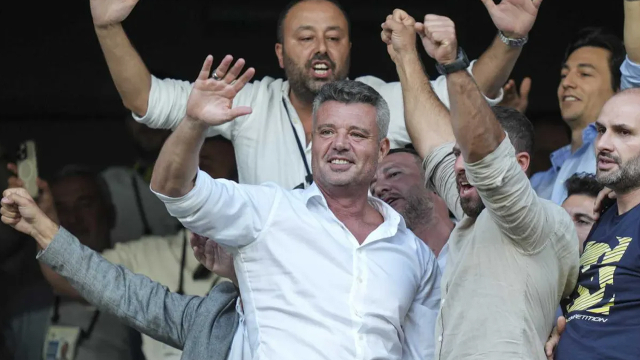 Fenerbahçe'nin yeni başkanı Sadettin Saran oldu!