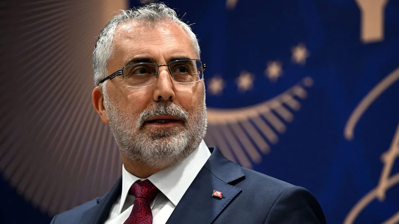 Bakan Işıkhan’dan CHP’li belediyelere borç çağrısı!