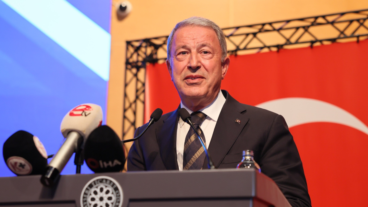 Akar: "En önemli savunma ve güvenlik, toplumun birlik ve beraberliğidir"