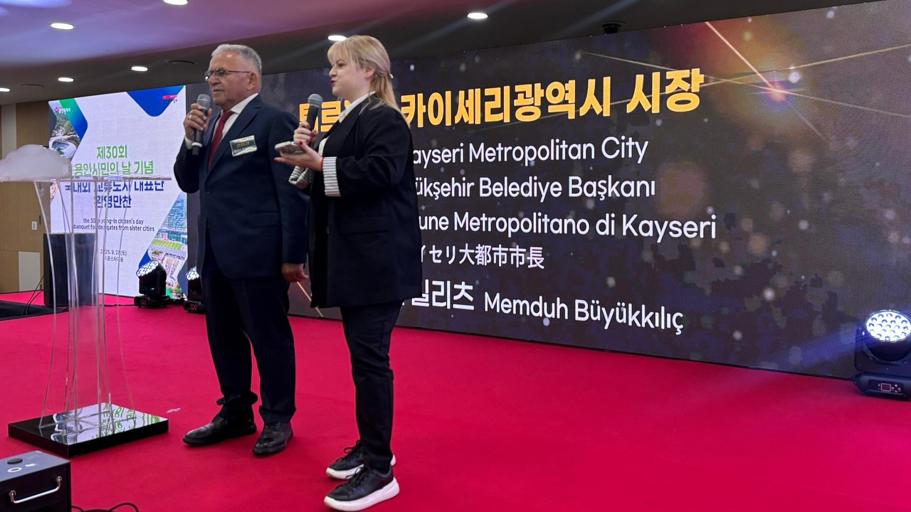 Başkan Büyükkılıç, Güney Kore’nin kardeş şehri Yongin’deki onuruna verilen yemekte konuştu!