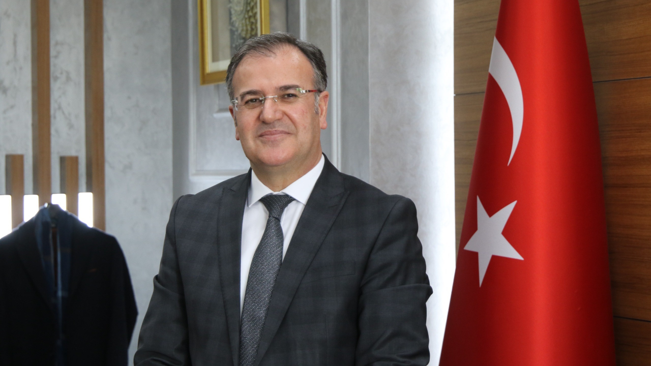 Başkan Özdoğan: &quot;2 proje 2 milyar TL’ye yakın bir bütçe yapıyor&quot;