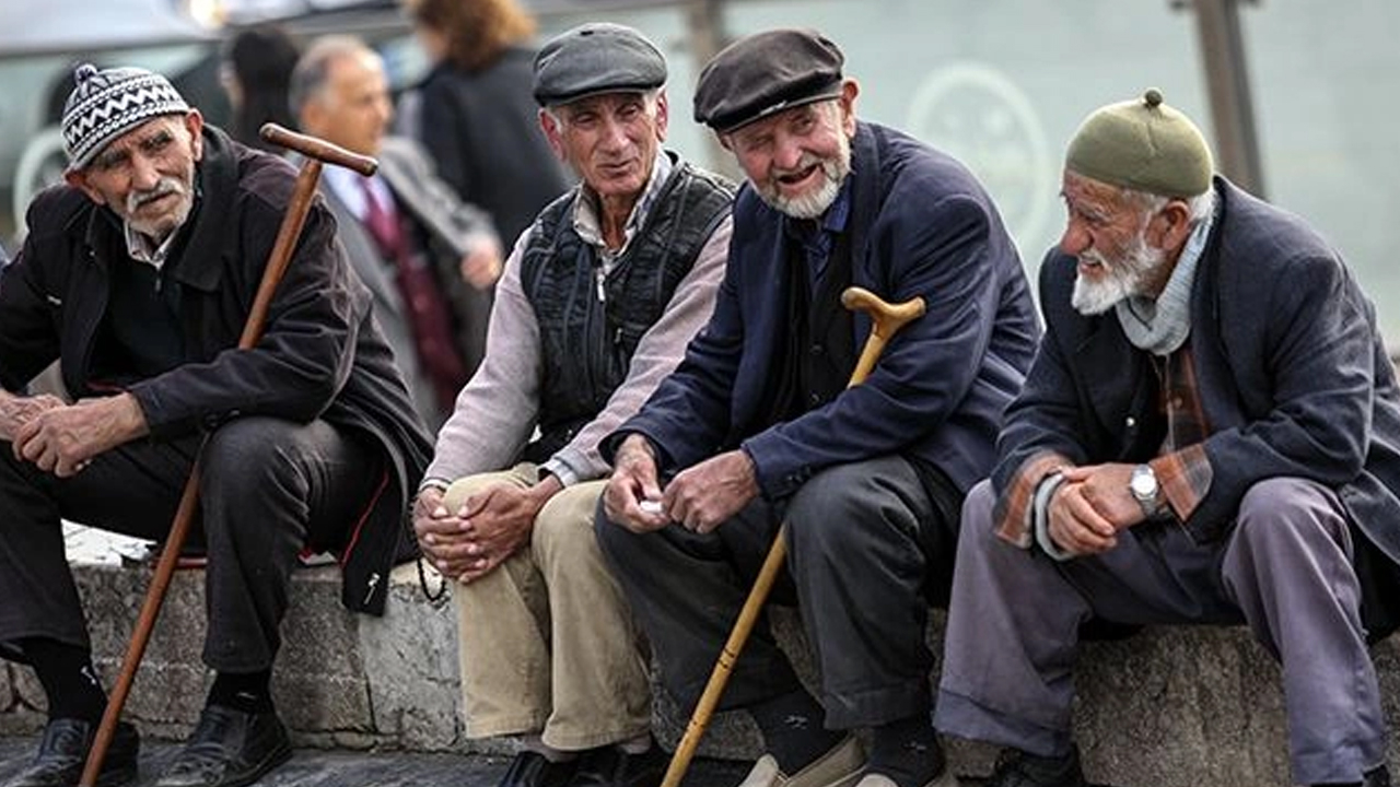 Tahmini yeni emekli maaşları hesaplandı! Kim ne kadar alacak?