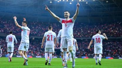 Bizim Çocuklar, Gürcistan'ı sahadan sildi!