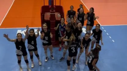 Erciyes Voleybol Midi Kızlar Takımı Süper Lig’de Fırtına Gibi Esiyor!