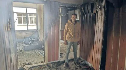 Evi yanan baba yardım bekliyor!