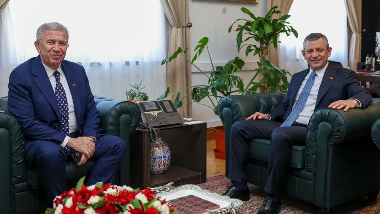 Mansur Yavaş, Özgür Özel&#039;i ziyaret etti! &#039;Umuyorum soruşturmaya gerek görmezler&#039;
