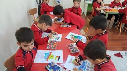 Minik öğrenciler Filistin'i resmetti, duygularını yansıttı!