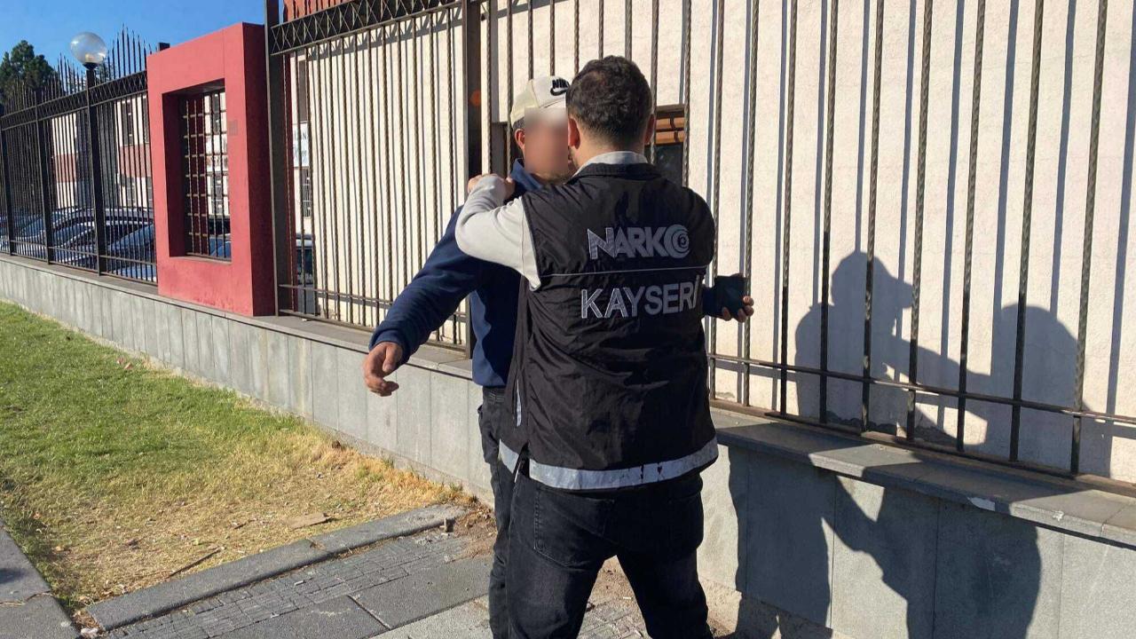 Narko-Okul uygulamasında 17 şahıs sorgulandı!