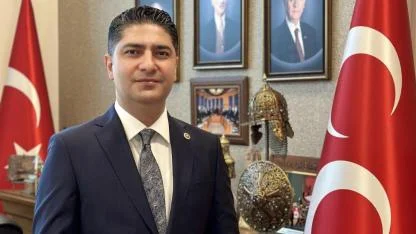 Özdemir’den Kayseri Lisesi’ne ‘İstiklal Madalyası’ teklifi!