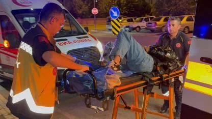 Parktaki bıçaklı kavgada 2 kişi yaralandı!
