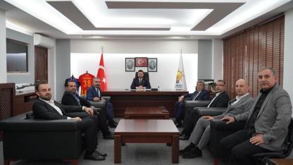 Refik Karakuzay ve Yönetiminden AK Parti İl Başkanlığına Ziyaret!