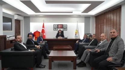 Refik Karakuzay ve Yönetiminden AK Parti İl Başkanlığına Ziyaret!