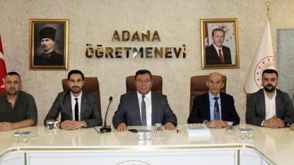 Sağlık Emekçileri Adana'da Sağlık-Sen Çatısı Altında Buluştu!