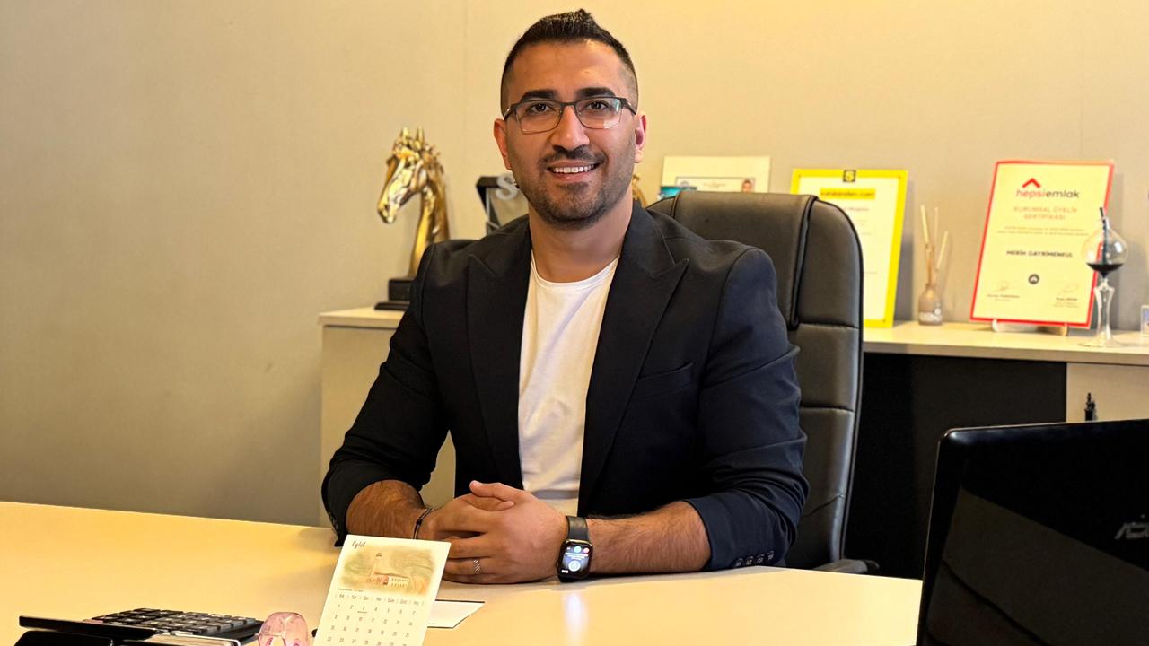 Serkan Bozçalı: &quot;Emlak Sektöründe Güvenin Önemi: Neden Belgeli ve Yetkili Danışmanlarla Çalışmalıyız?&quot;