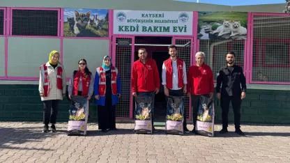 Vakıf Geleneğiyle Can Dostlara Destek: Kayseri Vakıflar Bölge Müdürlüğü’nden Anlamlı 4 Ekim Etkinliği