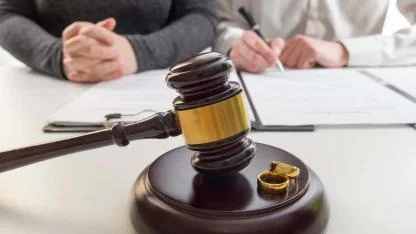 Bakanlık harekete geçti: Süresiz nafakaya düzenleme!