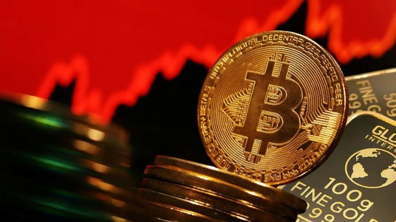 Bitcoin, nisandan beri en düşük seviyeye indi!