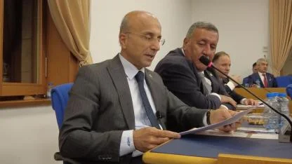 CHP’li Aşkın Genç: “Bu bütçe Türkiye’yi bağımsızlığa değil, ithalata mahkûm ediyor”