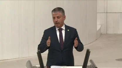 Çopuroğlu: İYİ Parti Kapanan İş Yerlerini Görmezden Geliyor, Sahaya Çıkın!