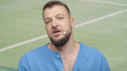 Eski futbolcu Batuhan Karadeniz hakkında yasa dışı bahsi özendirmekten kırmızı bülten kararı!