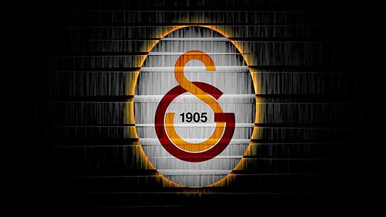 Galatasaray&#039;a iyi haber! Yıldız futbolcu Fenerbahçe derbisine yetişecek!